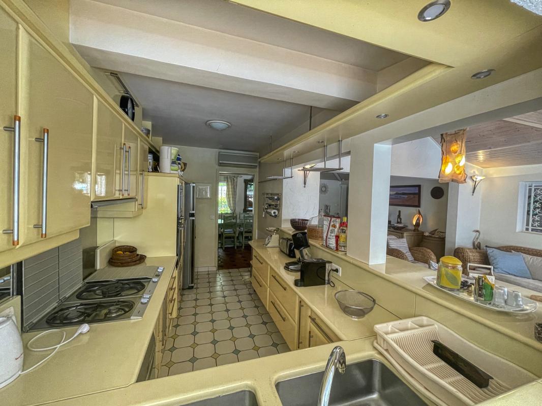 10.Location villa piscine Saint François Guadeloupe_cuisine
